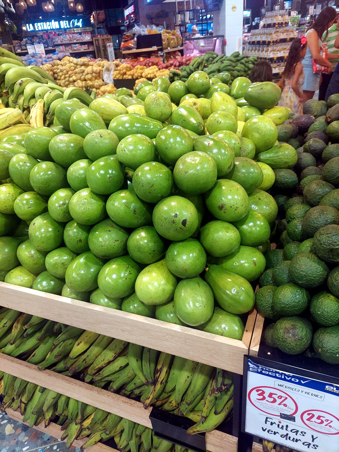 The fruit market